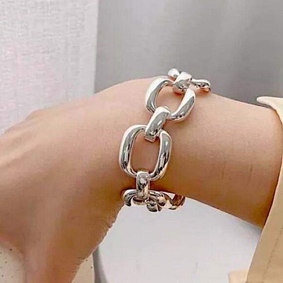 Chain Link Sterling Silver Bracelet - Picture 5 of 14